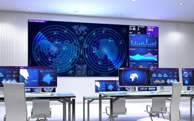 Making life easier with Hiperwall Making life easier with Hiperwall