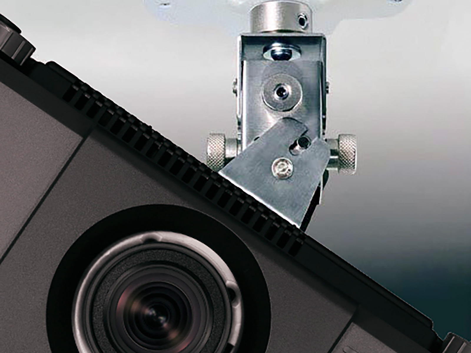 NEC_PJ02CMPX_front_1600x1200