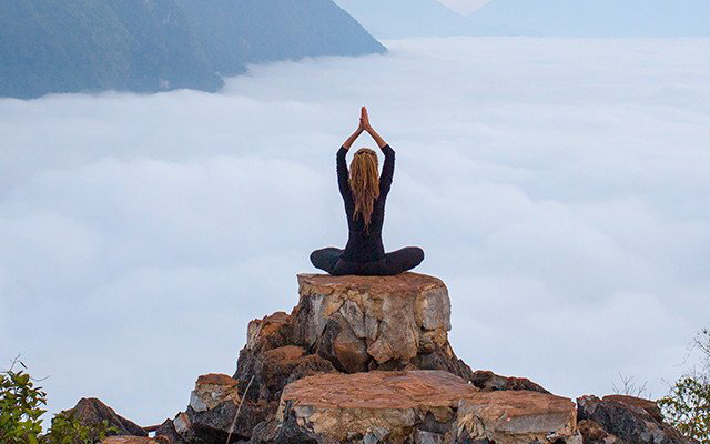 Sharp-NEC-Laser-Projectors-5