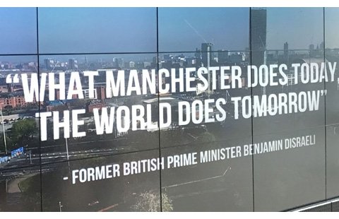 15 x 55” NEC MultiSync® X555UNS-PG video wall