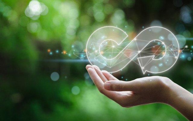 Sustained satisfaction with preventative service for digital signage Sustained satisfaction with preventative service for digital signage